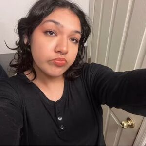 Meet your Posher, Annalicia